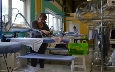 Repassage gratuit pour le personnel soignant : le geste solidaire d’ENTRA